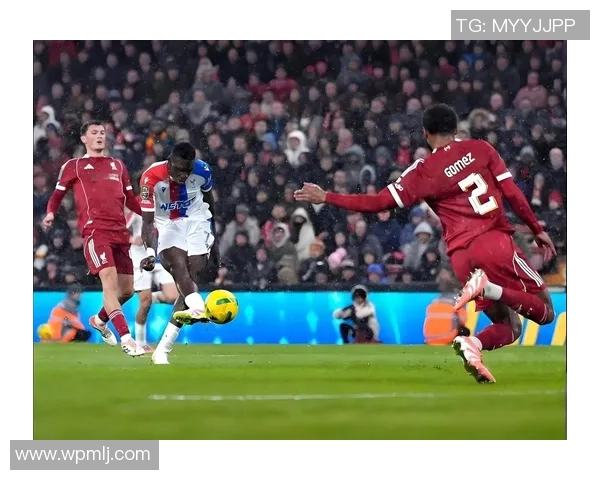 曼联未来转会目标浮出水面，主帅谈未来计划和夺冠希望