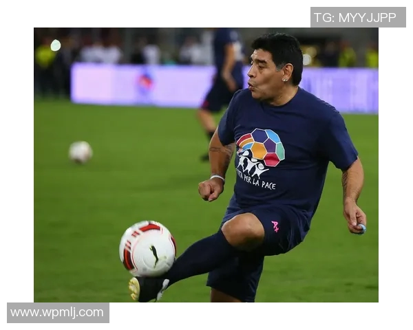 马拉多纳经典进球：永恒的足球传奇